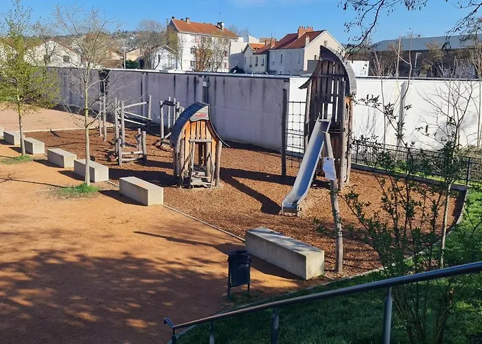 Grand Duplex - 2 - 5pers - Proche Thermes Et Centre De Appartamento Vichy