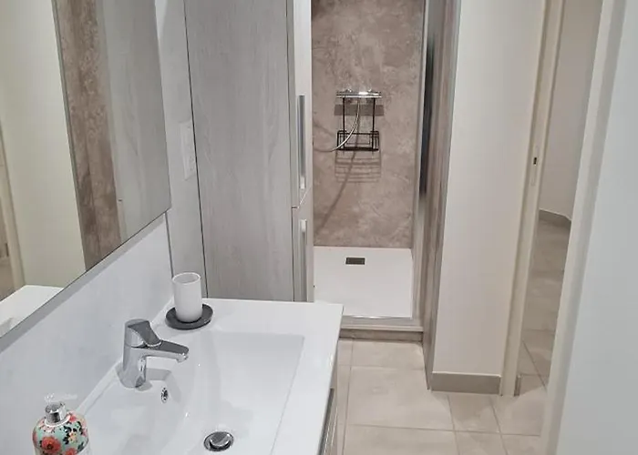 Grand Duplex - 2 - 5pers - Proche Thermes Et Centre De